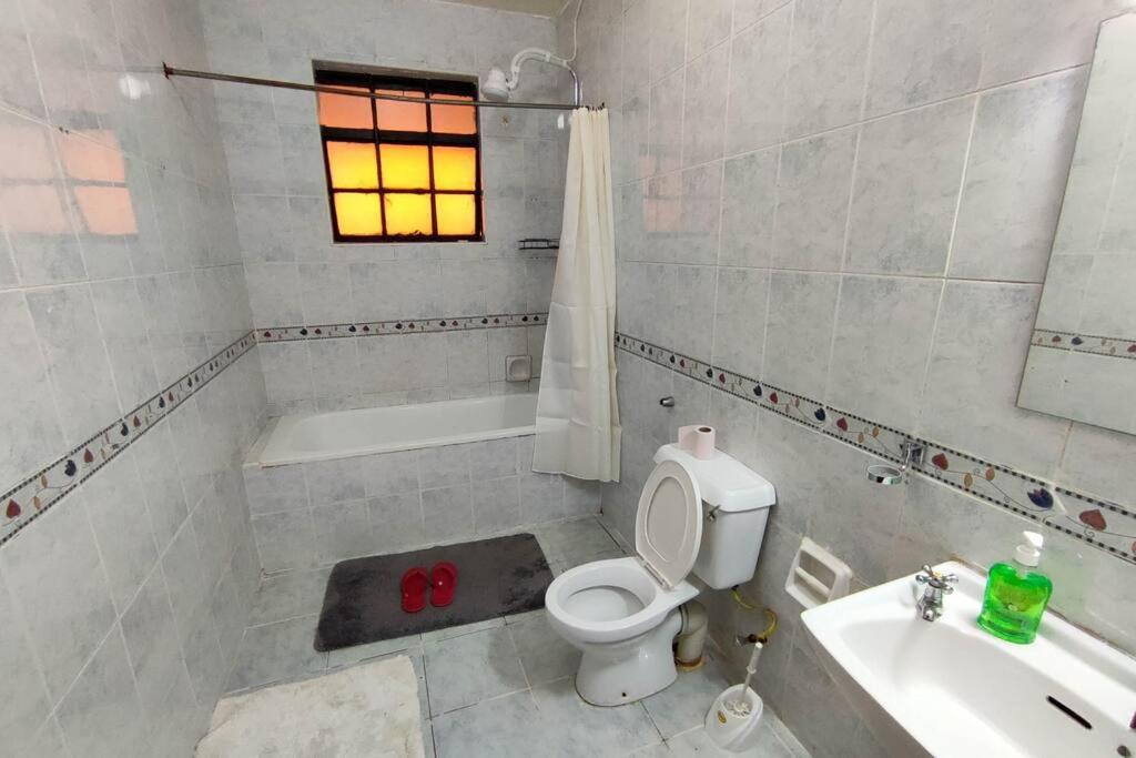 Rorot 2 Bdrm At Kilimani Apartment Nairobi