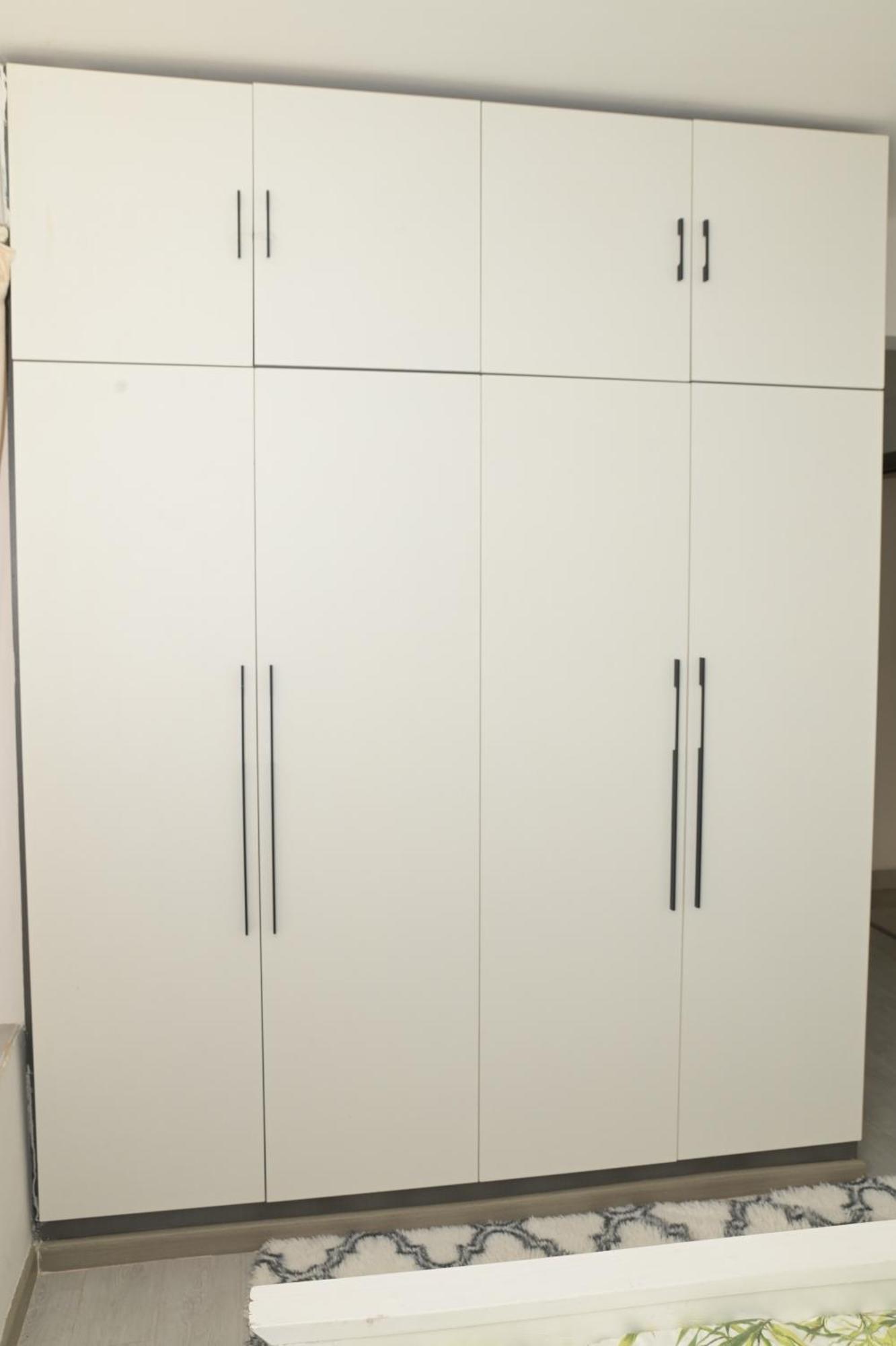 Two Bedroom At Royal Garden Apartment *