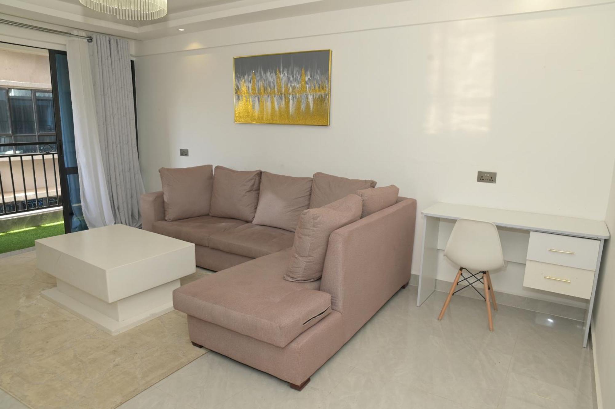 Two Bedroom At Royal Garden *