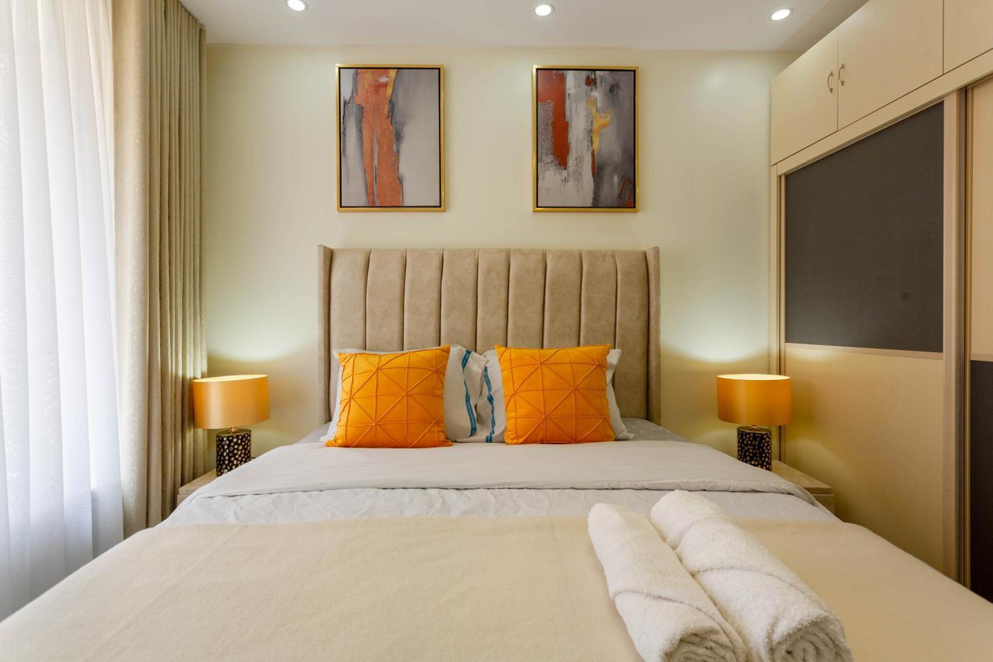 Two Bedroom Monroe Furnished Apartamento