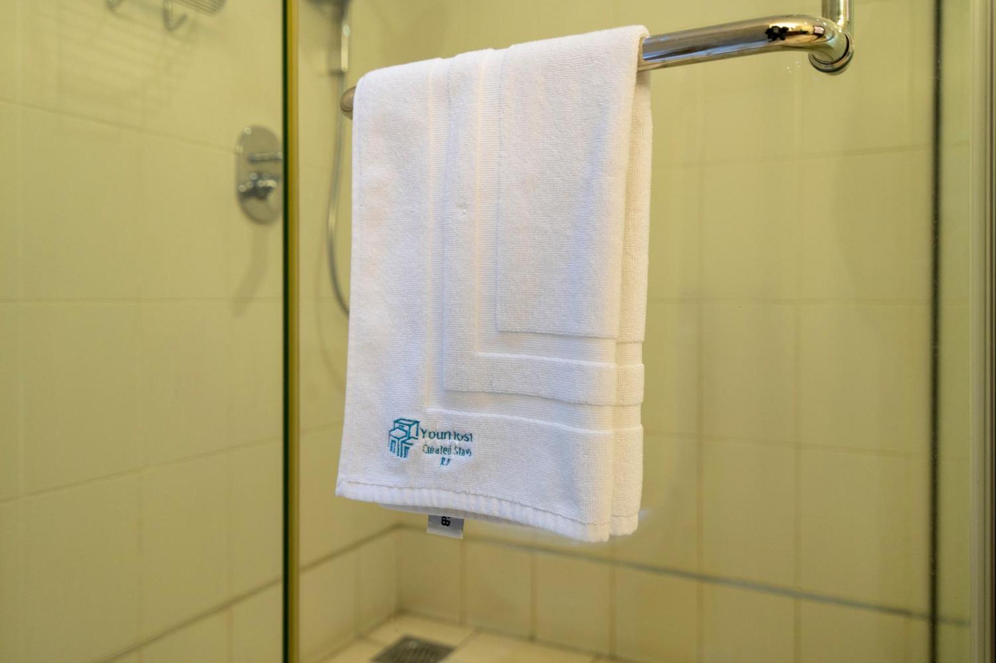 Apartment Riverside Park Tropical Oasis By Yourhost,4 Bed,nairobi Nairobi