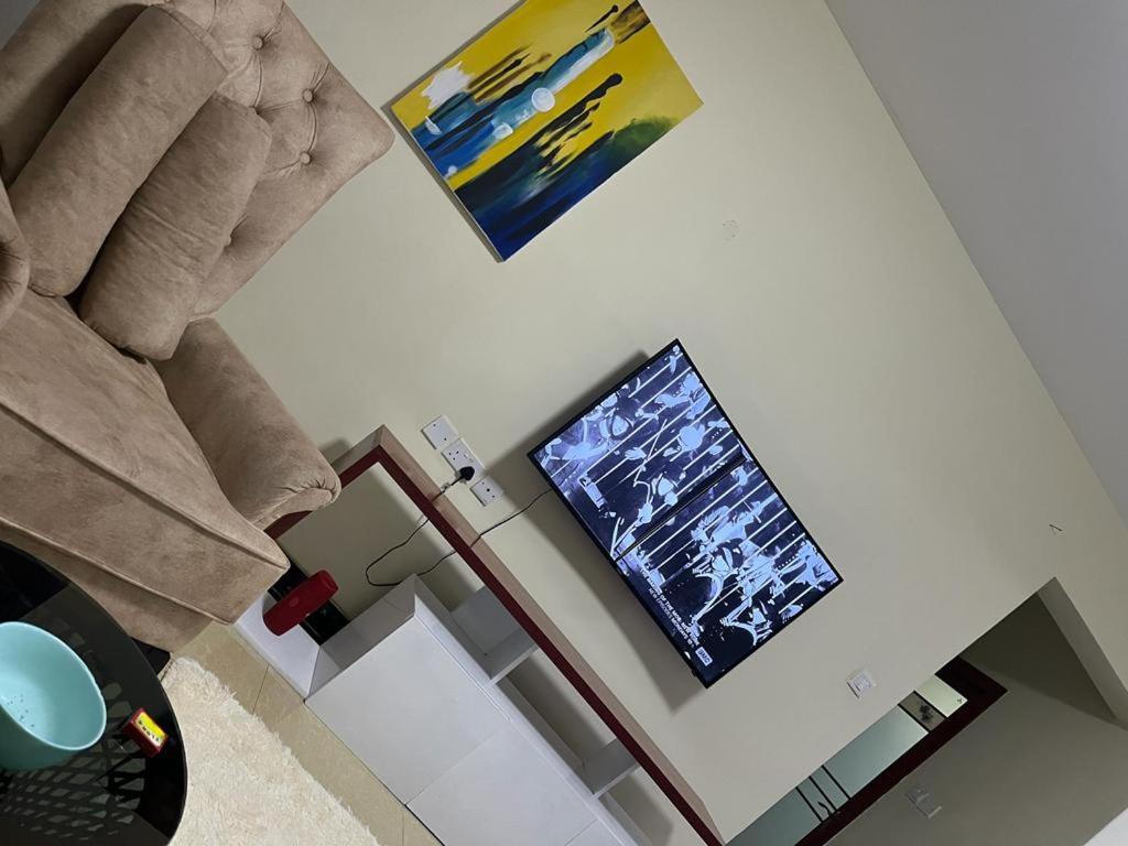 Lux Mango Court * Nairobi