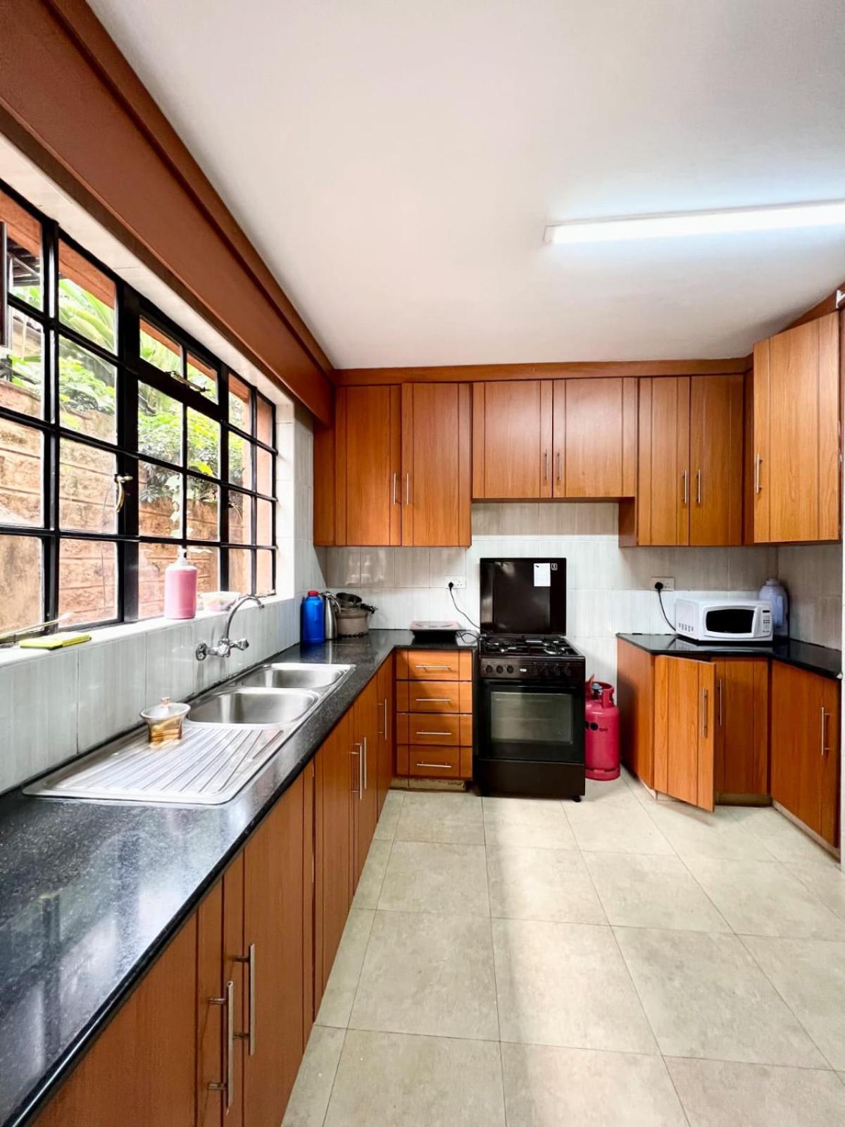 Apartment Heavenly Rhapta Royals