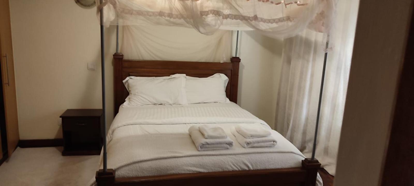 Heavenly Rhapta Royals Apartment