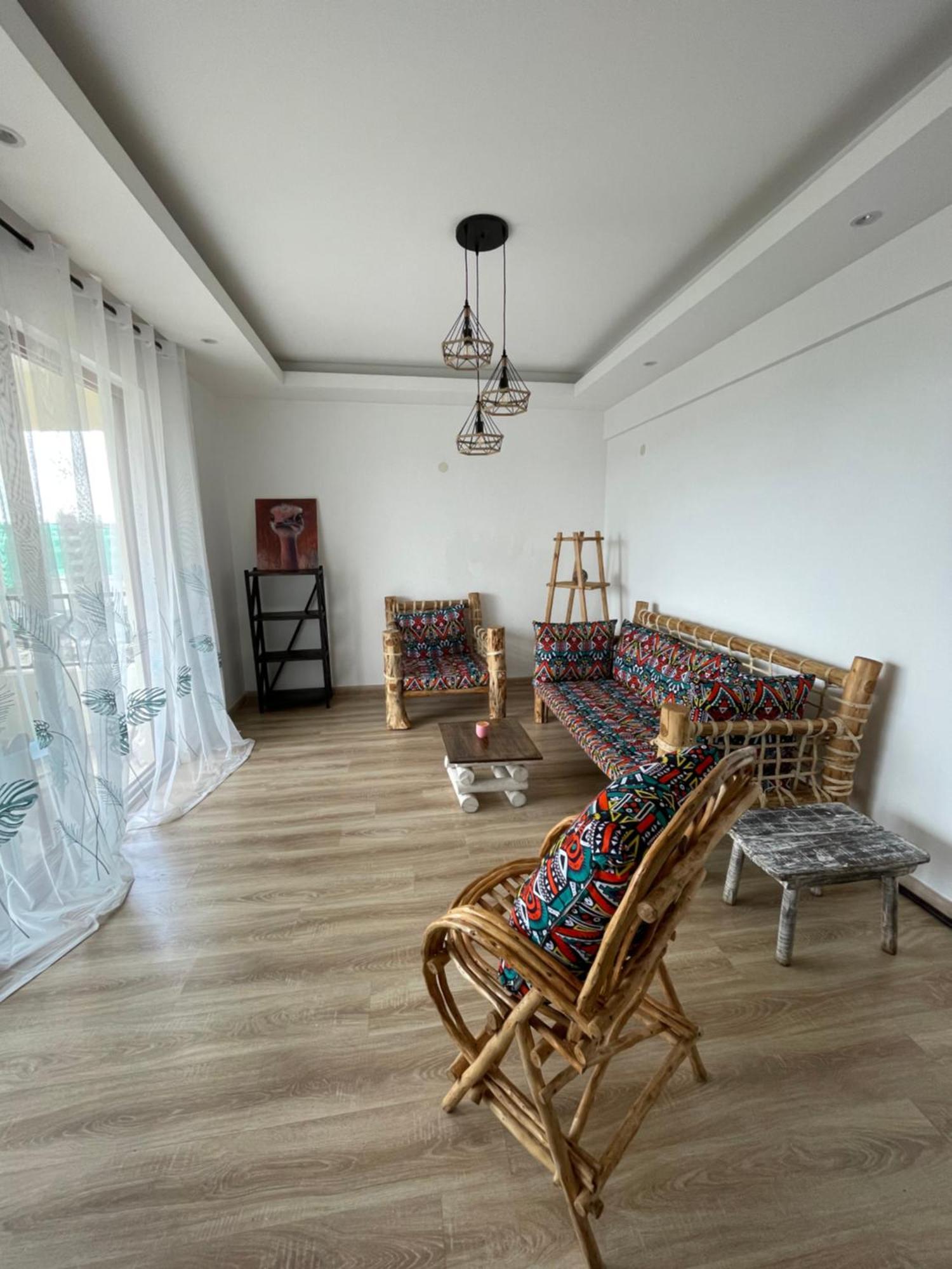 Skyline - 2-bed In The Heart Of *