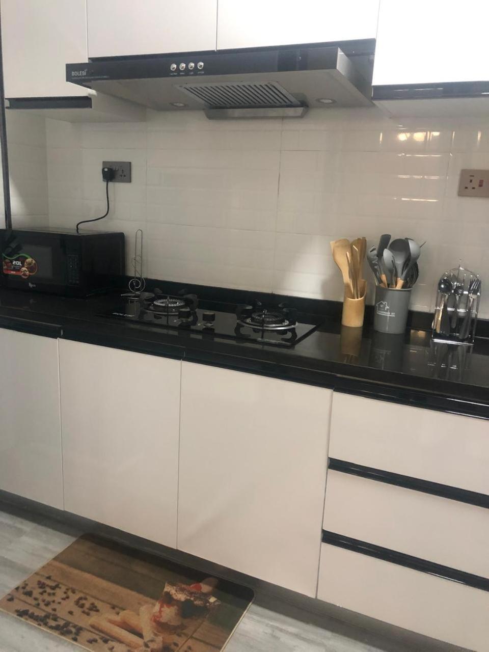 Starluxe Apartment *