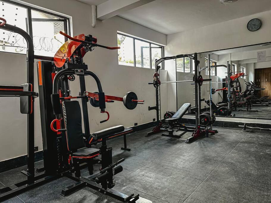 Apartment 12th Floor Artistic Sanctuary In Kilimani Nairobi