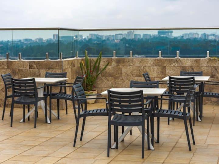 1 Bedroom With View * Nairobi