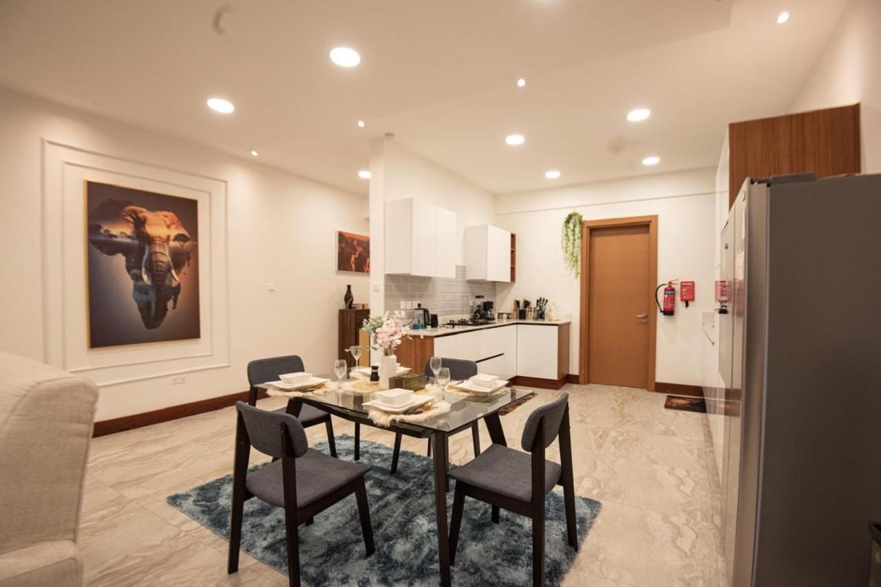 Colosseum Apartment *