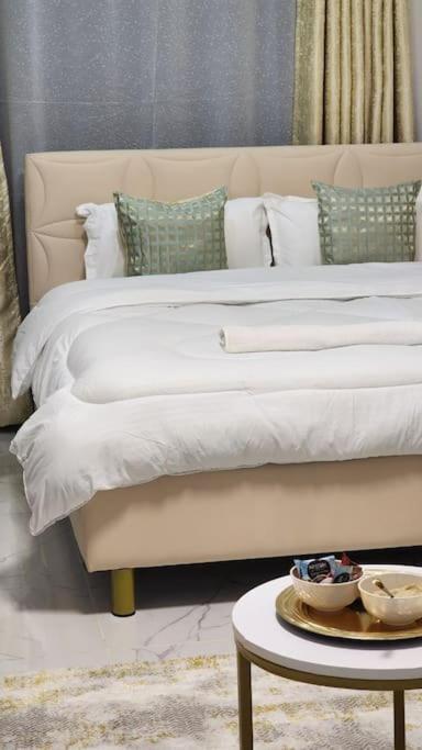 Lovely, Cozy Studio,wood Avenue Kilimani Near Yaya Apartment Nairobi