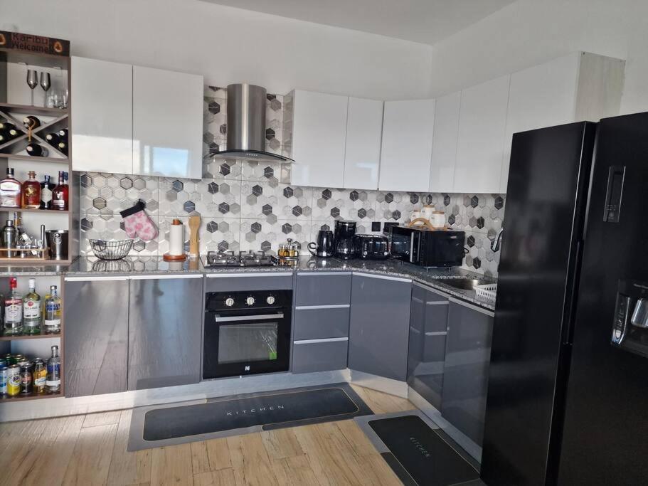 Ambra Heights 1bedroom Apartment-kileleshwa Apartment