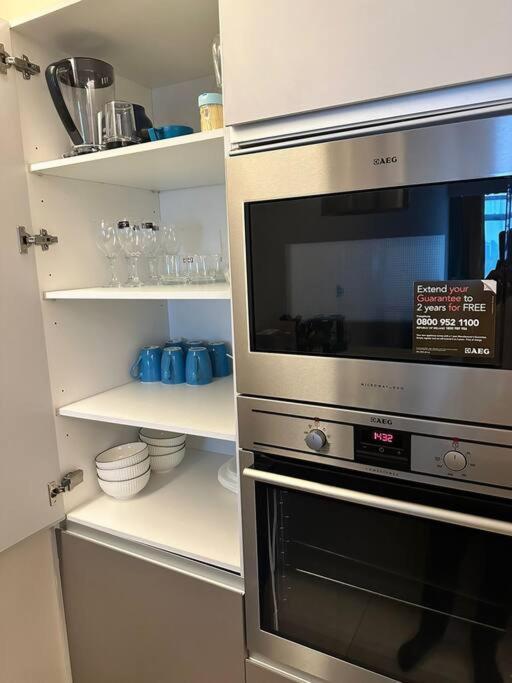 Turquoise 1 Bedroom *