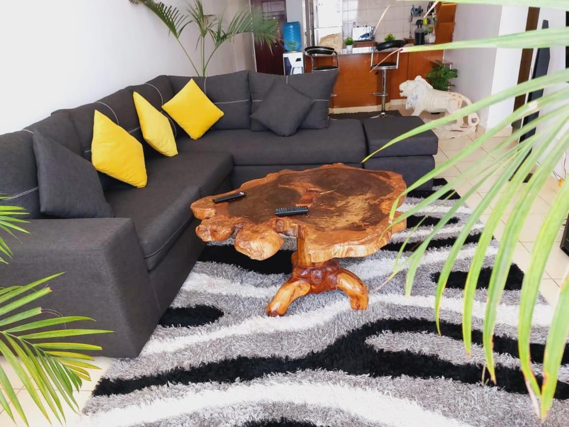 Apartment Strategically Located 3 Bedroom 15minutes From The Airport Nairobi