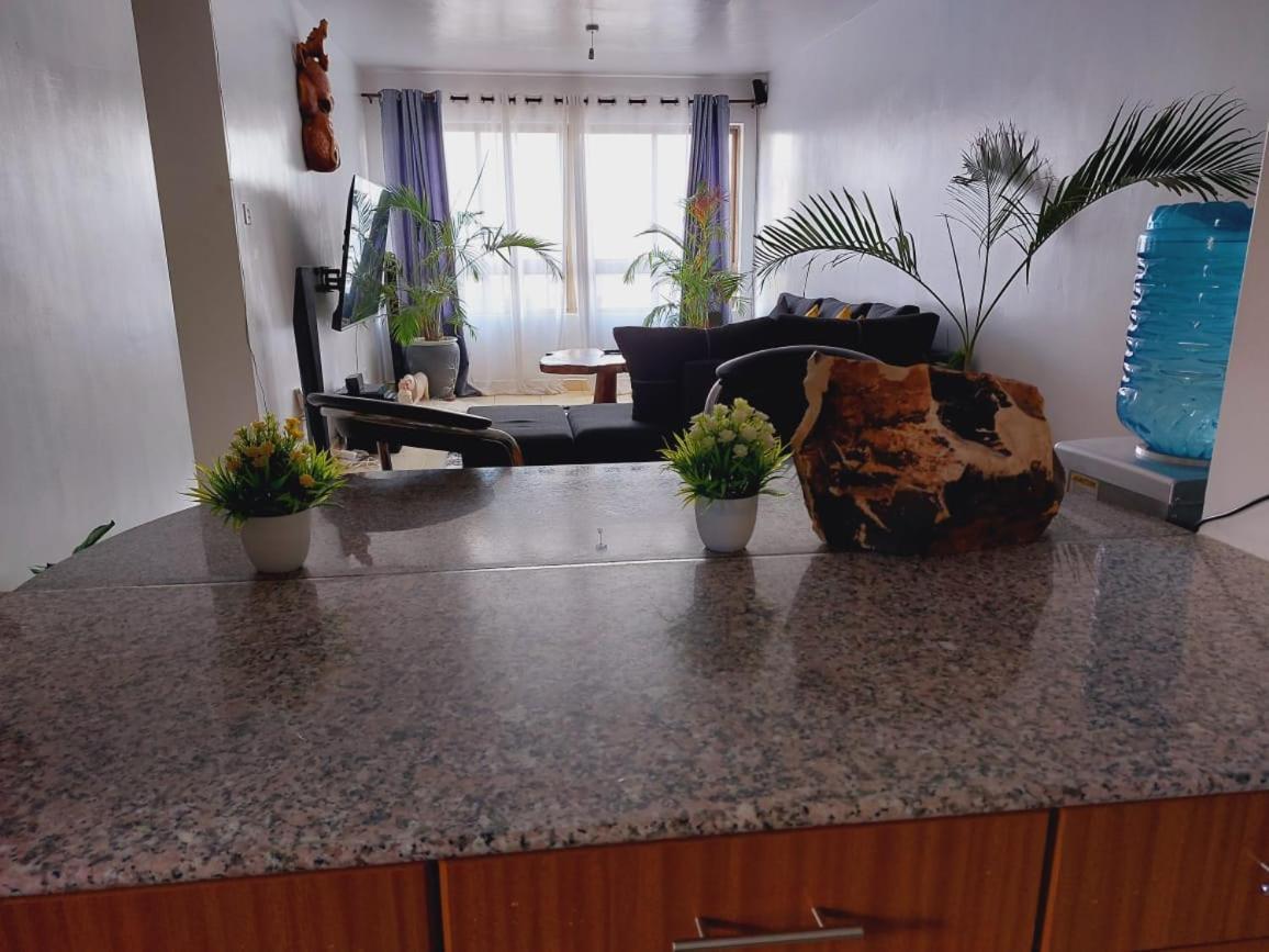 Strategically Located 3 Bedroom 15minutes From The Airport Apartment
