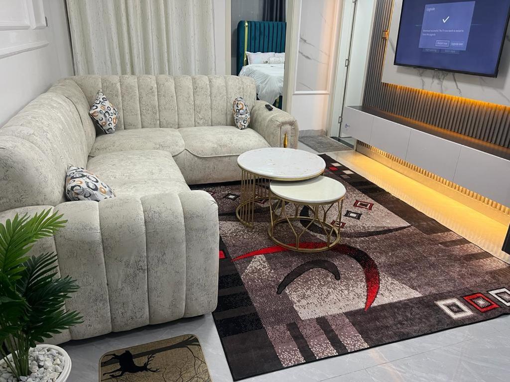 Apartment Gold Park Homes Wood Avenue Of Lenana Road Nairobi