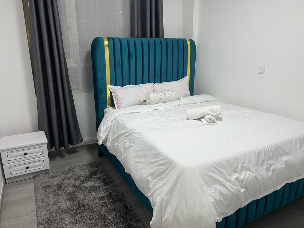 Apartment Gold Park Homes Wood Avenue Of Lenana Road Nairobi