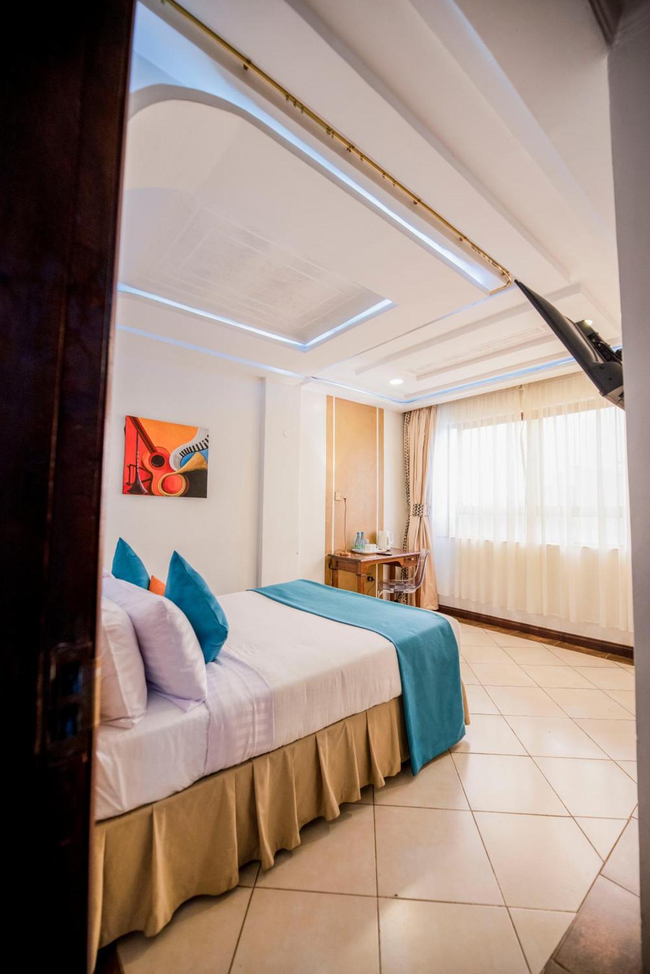 Melili Hotel 3*