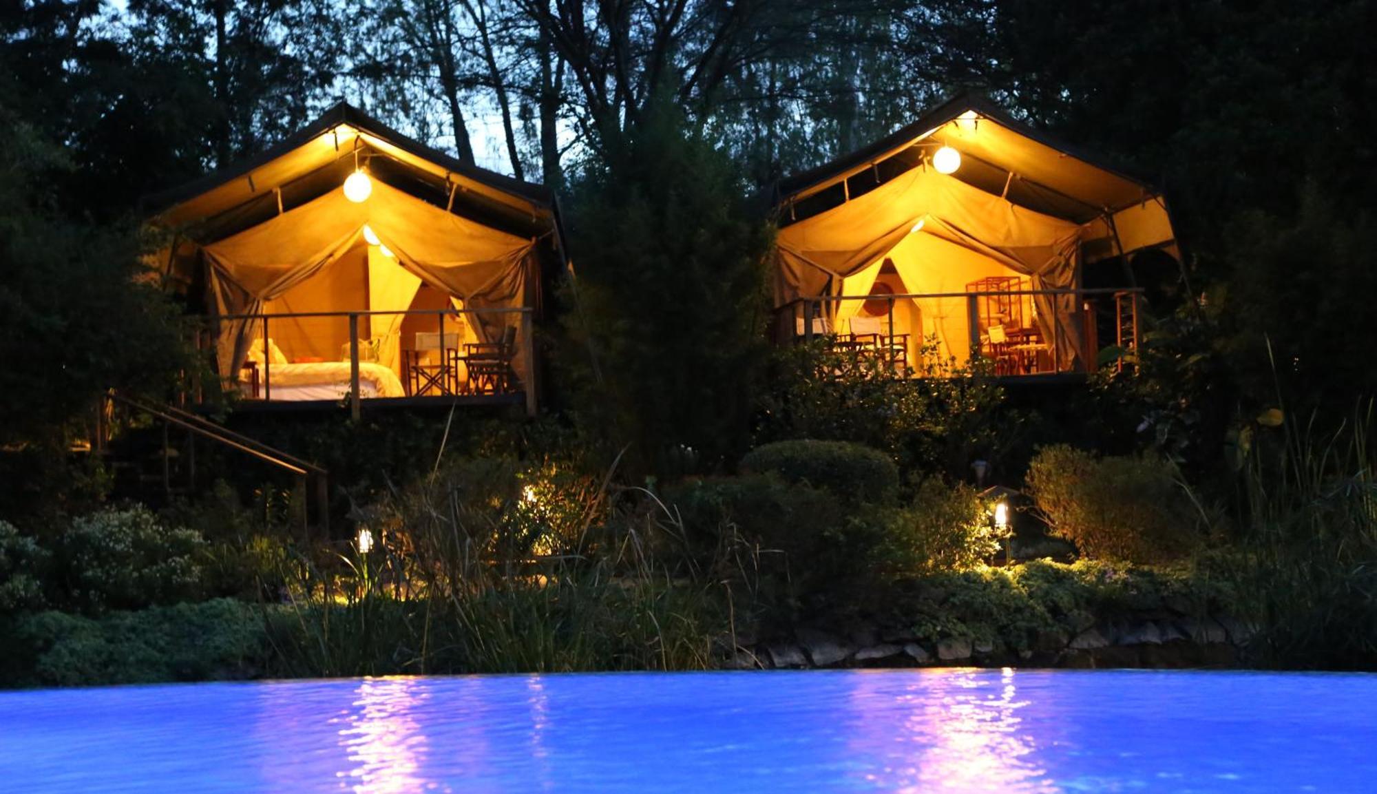 Wildebeest Eco Camp 3*