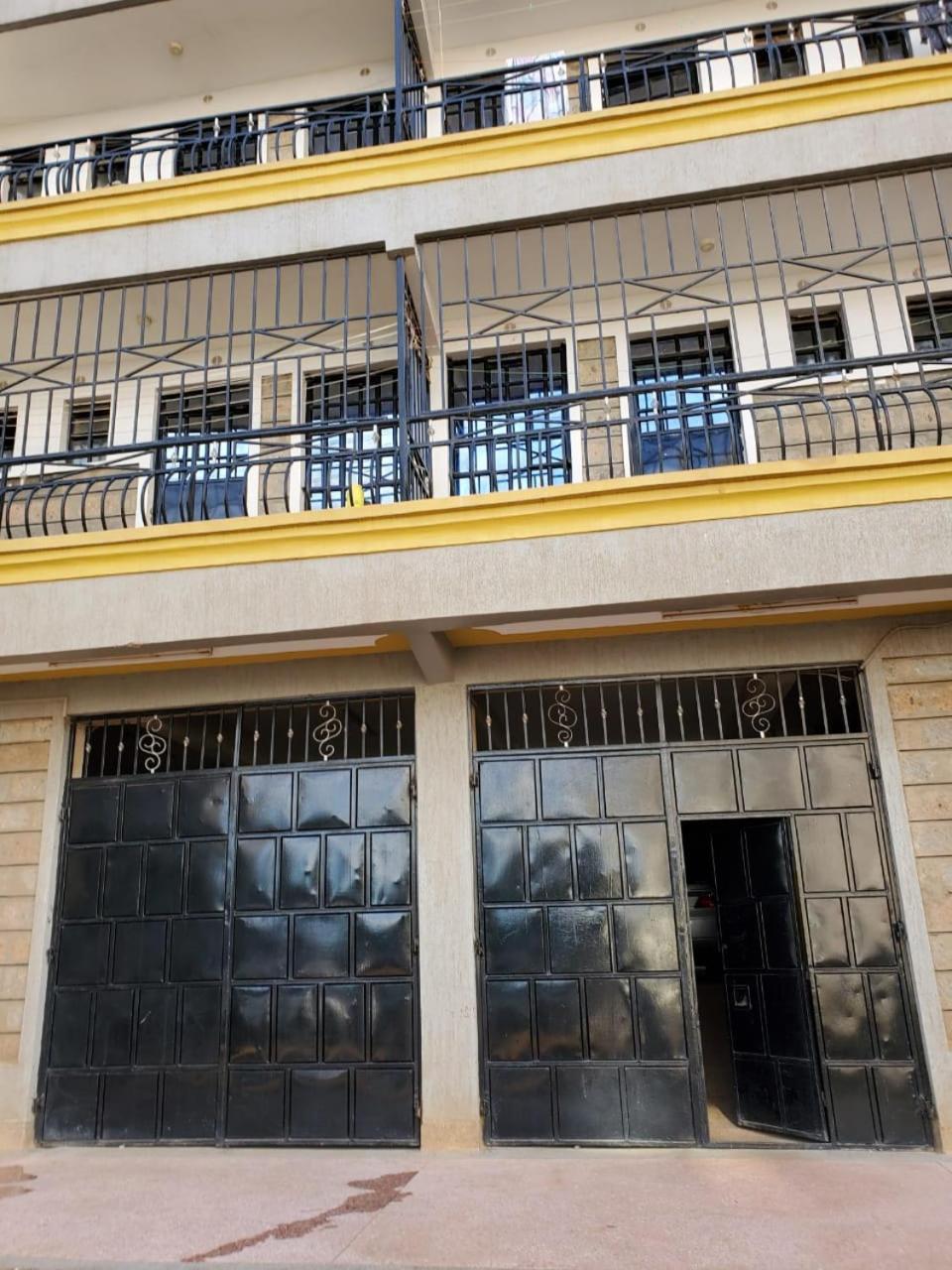 Apartment Cozy And Modern 2 Bedroom Mirema *