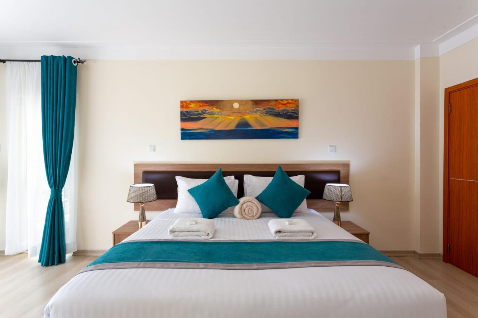 Casa Misa Westlands *
