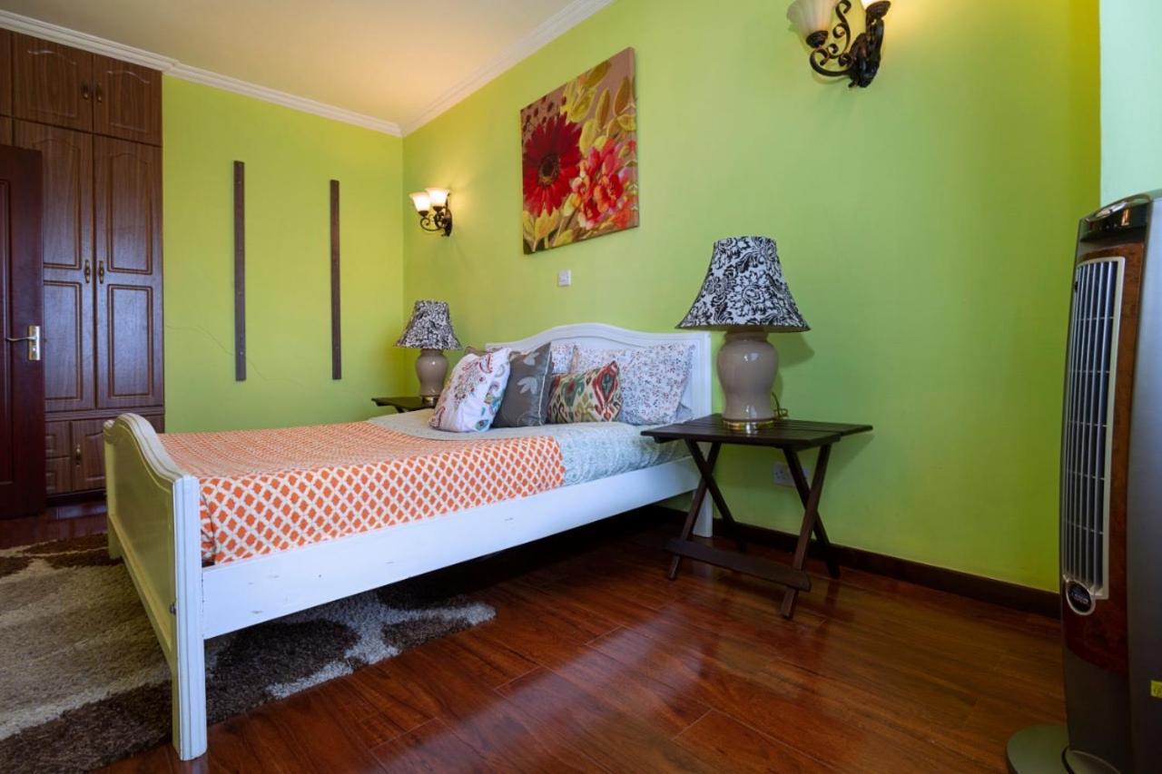 Charming 3 Bedroom In Lavington Apartment