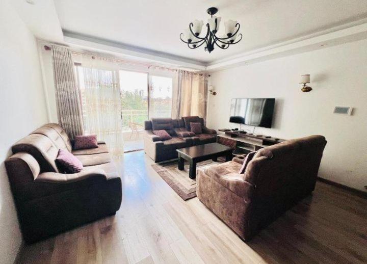 Cherry Wood Kilimani *