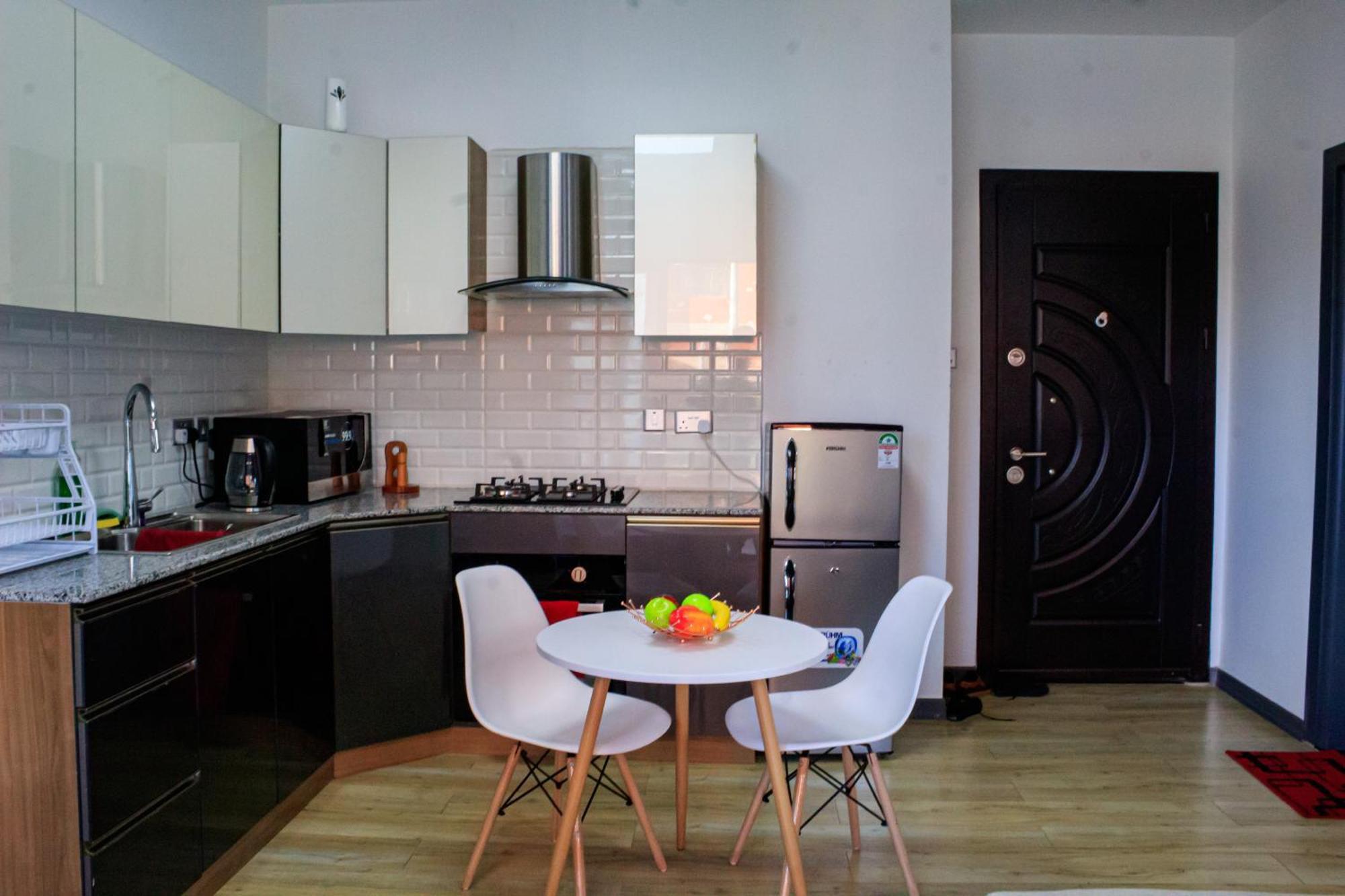 Luxurious In Kileleshwa, *