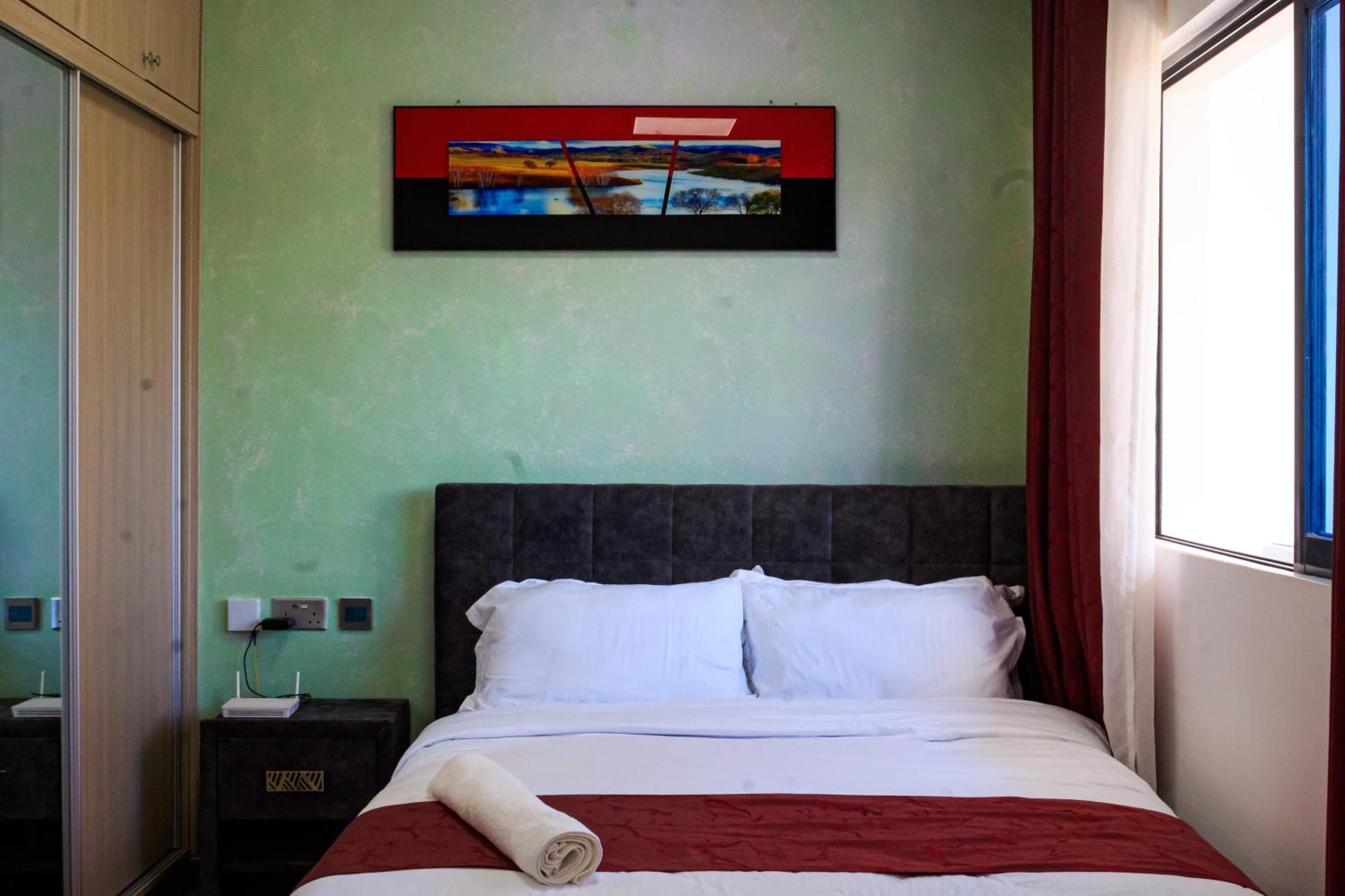 Luxurious In Kileleshwa, *