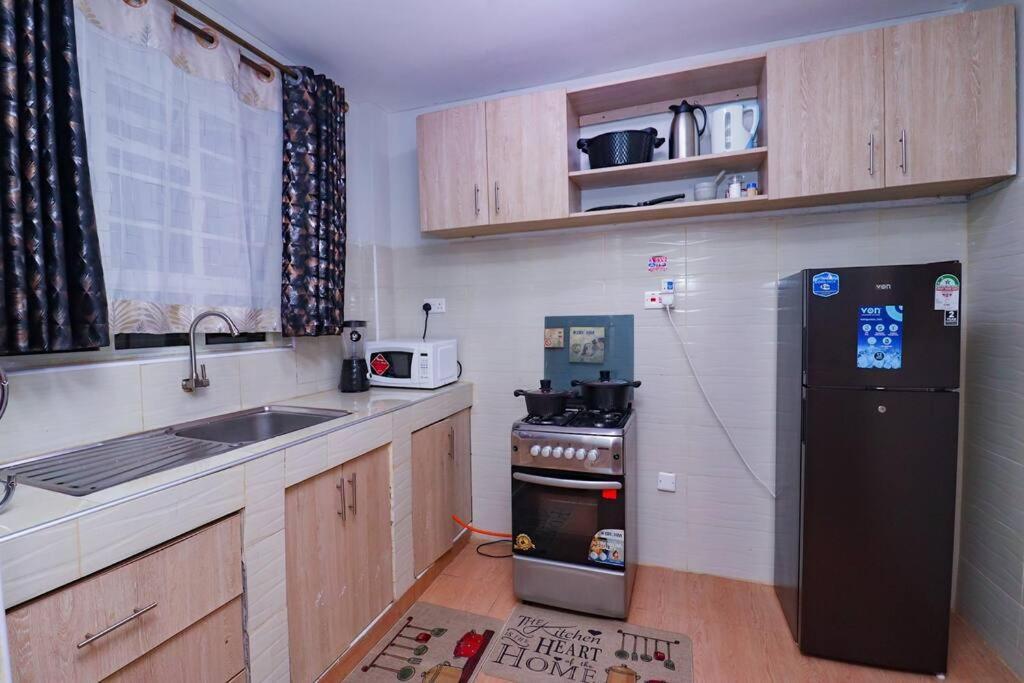 Urban Oasis Stylish 2br Ensuite In Nairobi,trm Dr *
