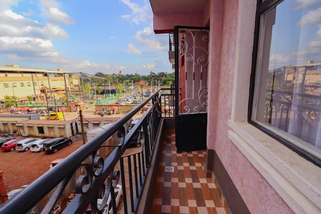 Urban Oasis Stylish 2br Ensuite In Nairobi,trm Dr * Nairobi