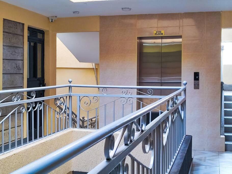 Urban Oasis Stylish 2br Ensuite In Nairobi,trm Dr Apartment Nairobi