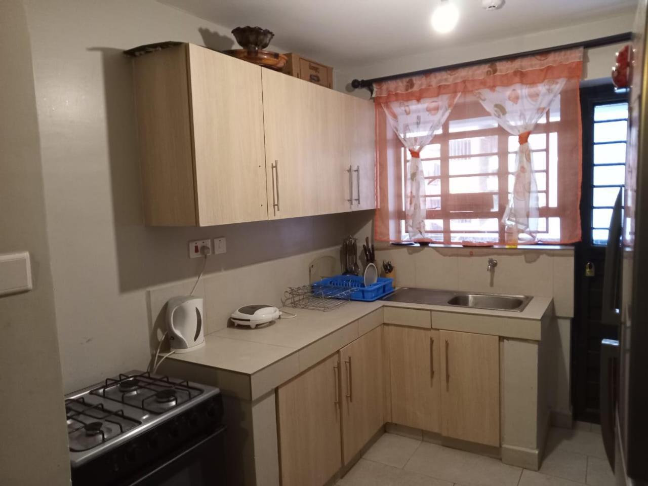 Pinnacle Apartment