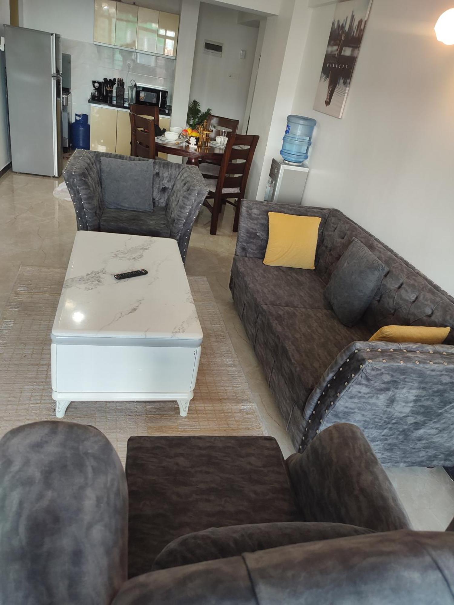 Apartment Kilimani Homes Paradise 2 Bedroom Near Yaya Centre Netflix And Balcony