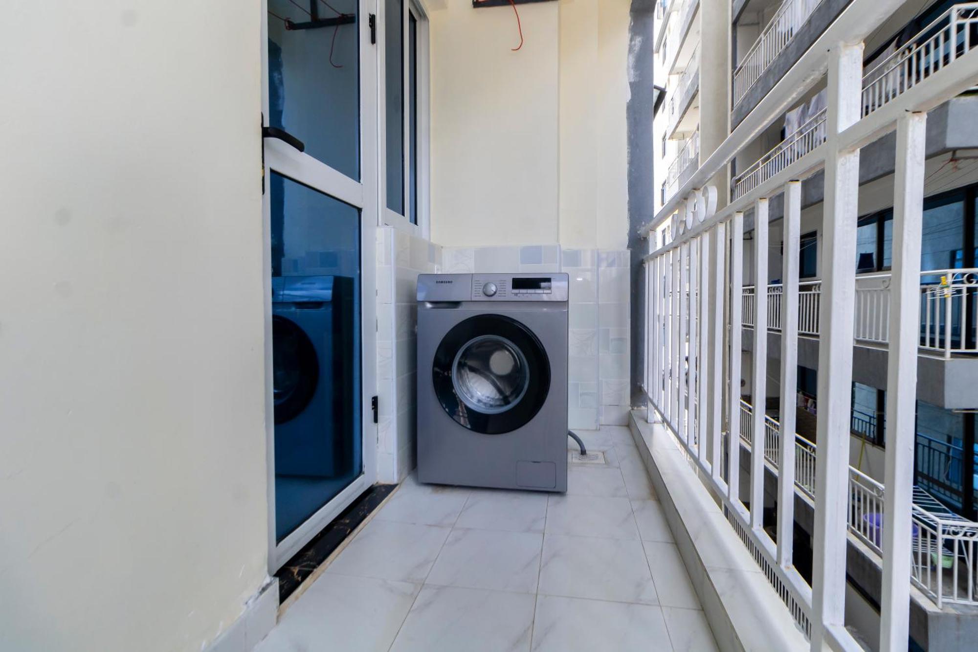 Luxurious Living In Kilimani: Spacious 3 Bedroom Awaits Apartment Nairobi