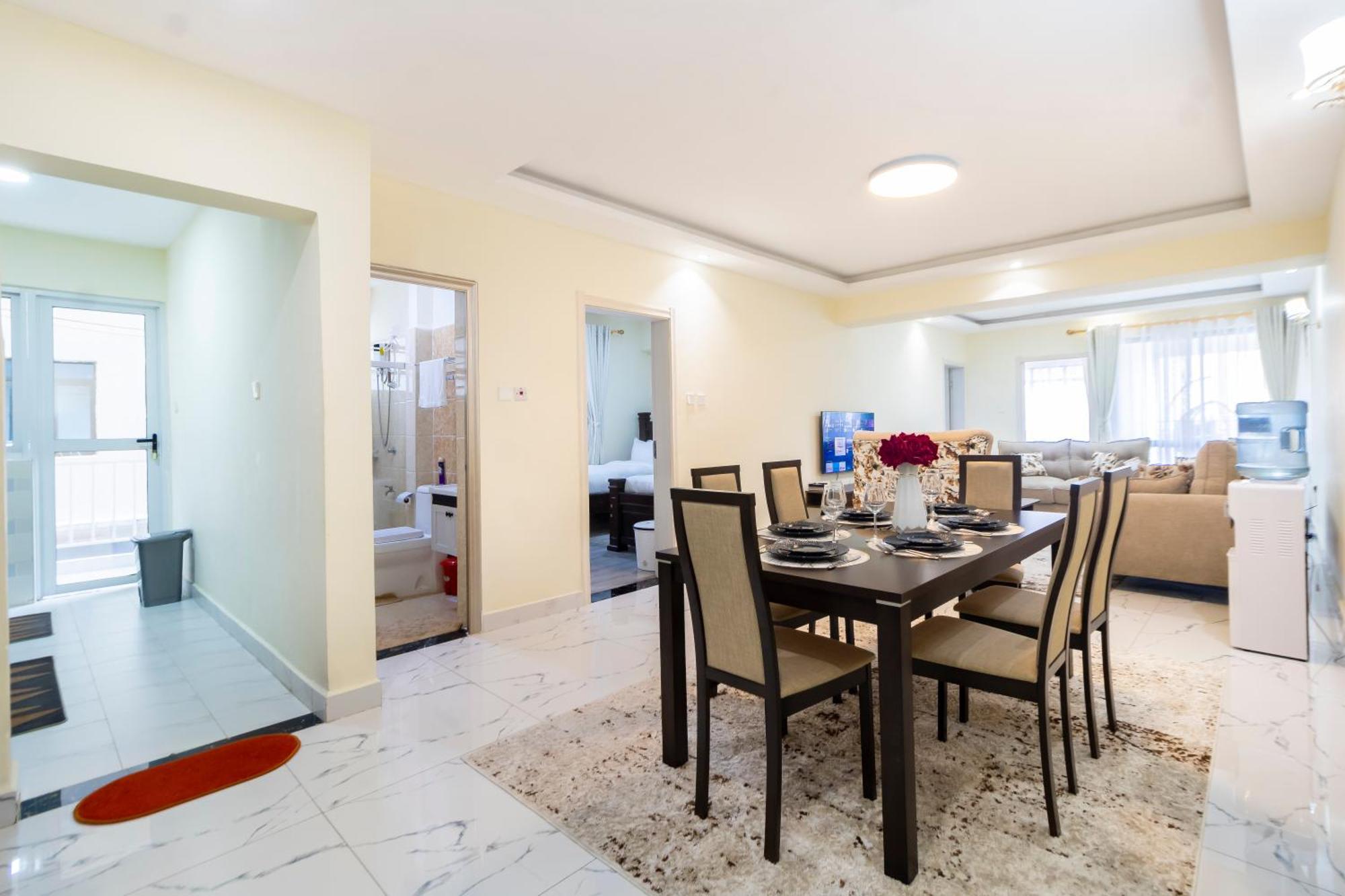 Apartment Luxurious Living In Kilimani: Spacious 3 Bedroom Awaits