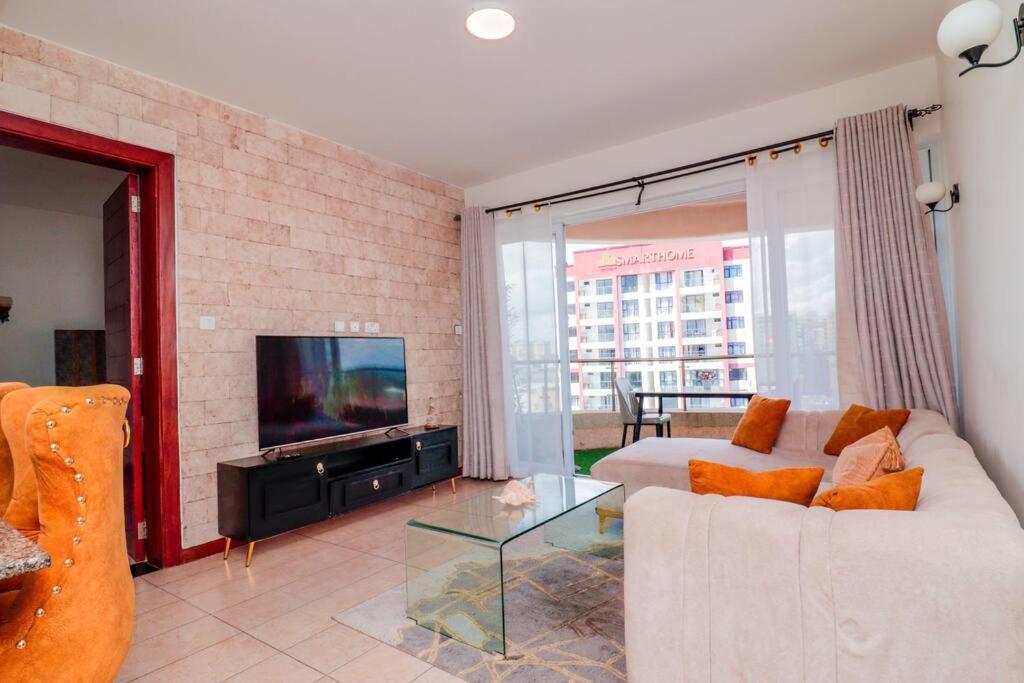 Apartment Luxury 2 Bdrm Ensuite In Kilimani With Balcony Views