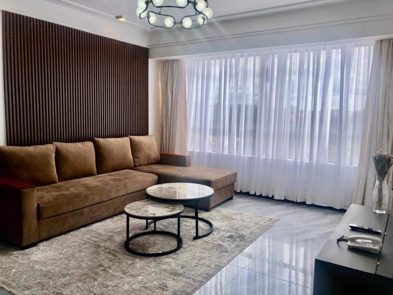 Starluxe
