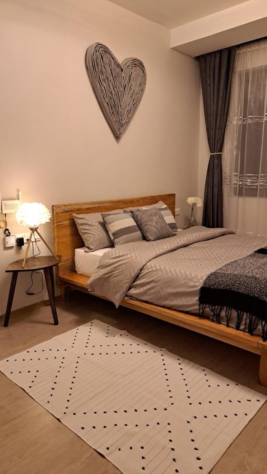 The House! Experience Pure Luxury. Apartment