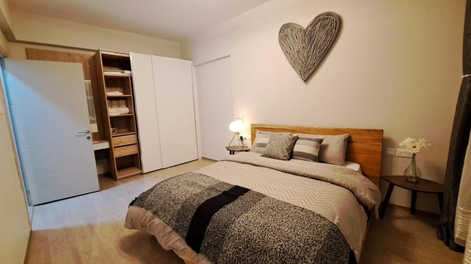 Apartment The House! Experience Pure Luxury. *