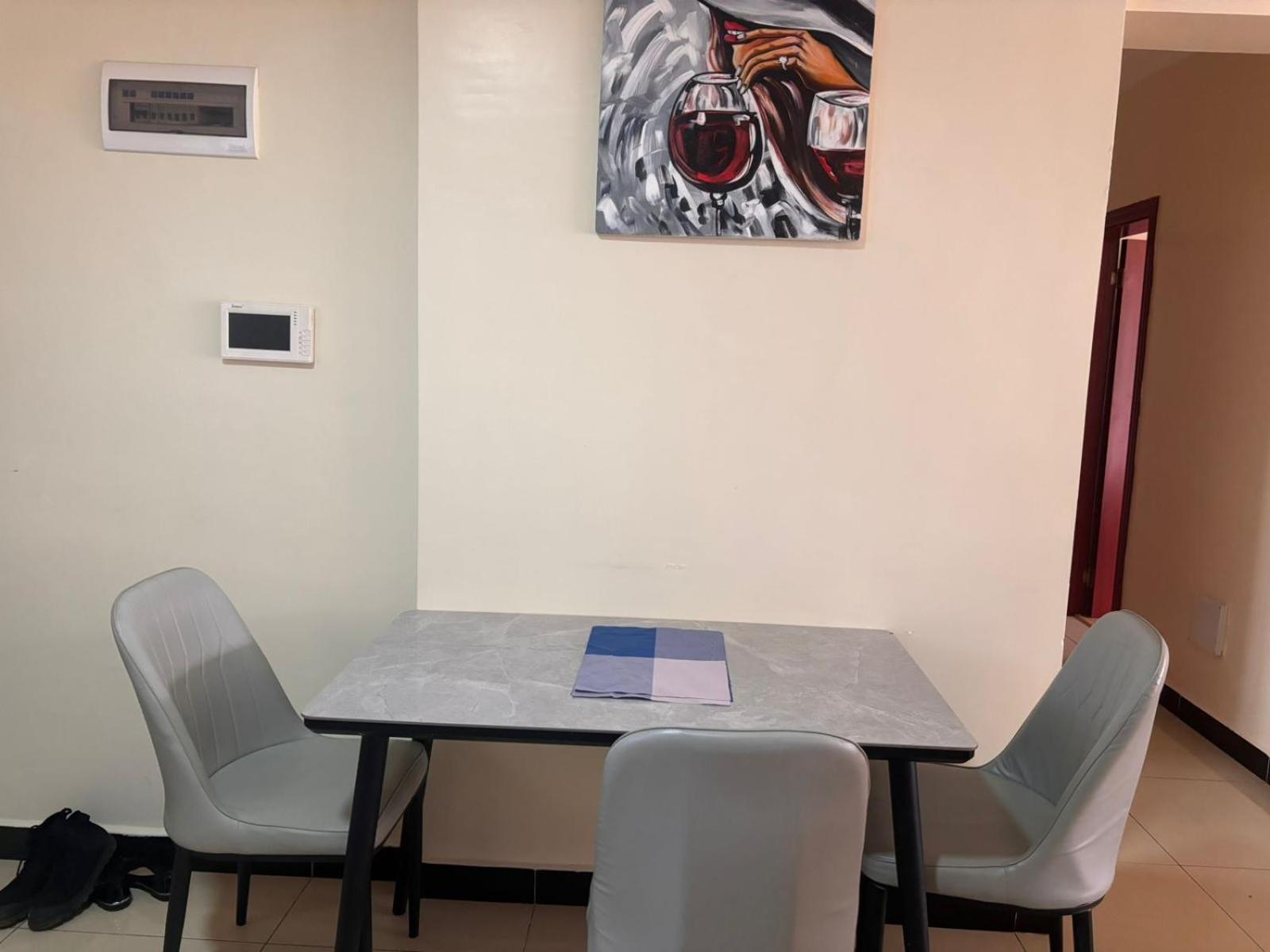 Kilimani 3 Bedroom With Pool Near Yaya Centre Apartment Nairobi