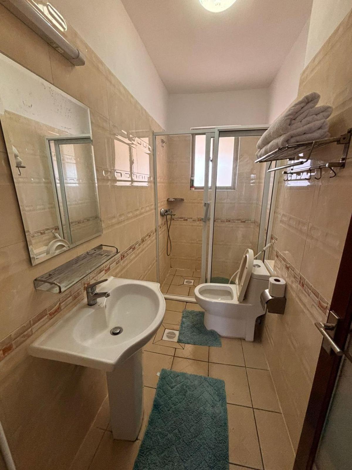 Kilimani 3 Bedroom With Pool Near Yaya Centre Apartment *