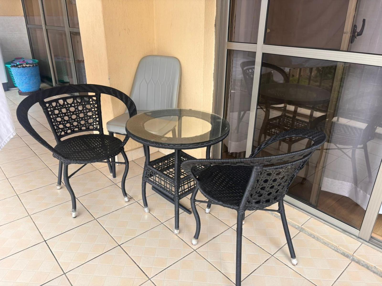 Kilimani 3 Bedroom With Pool Near Yaya Centre Nairobi