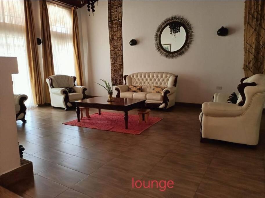 Five Bedroom In Keren Villa