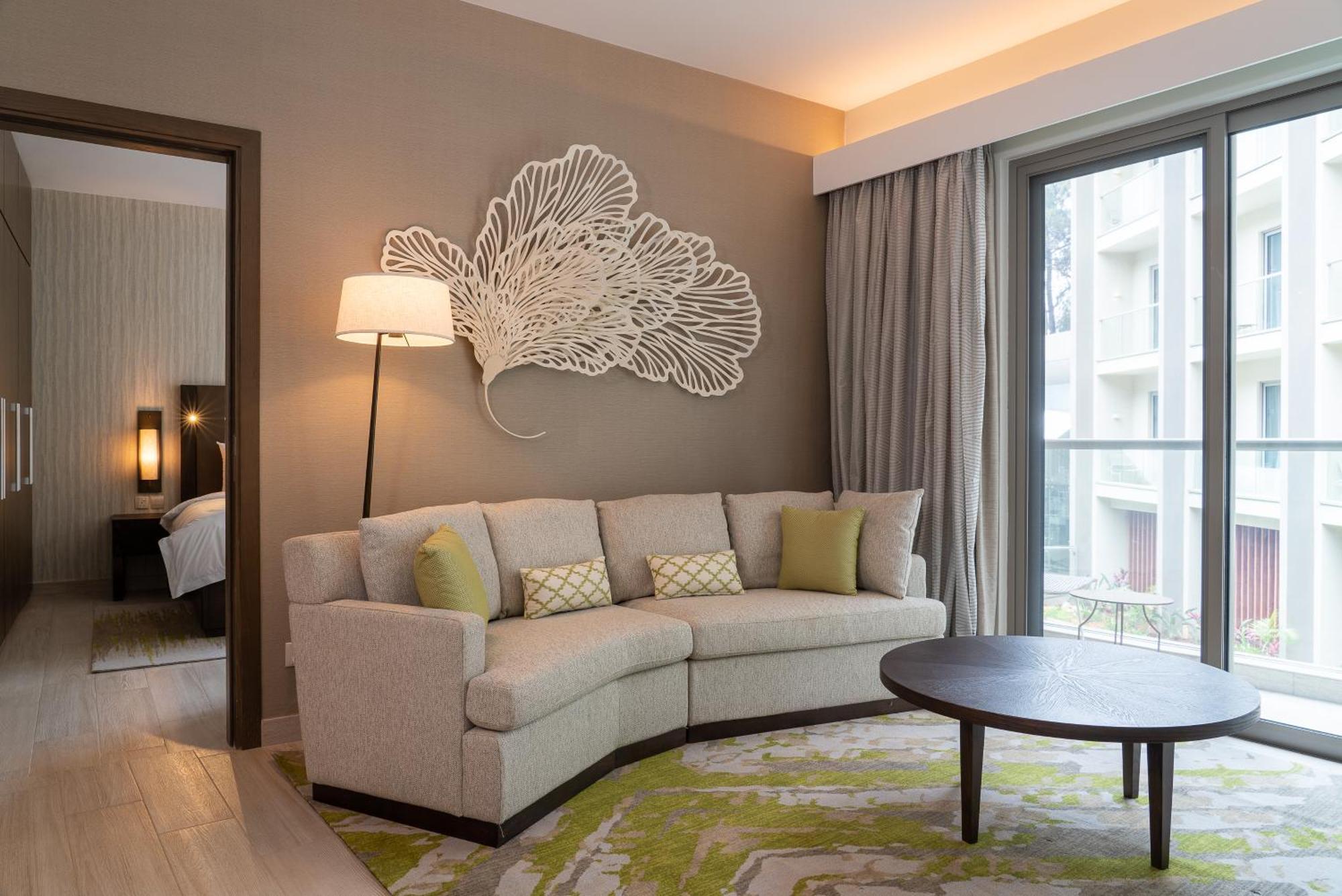 Radisson Blu & Arboretum 5*