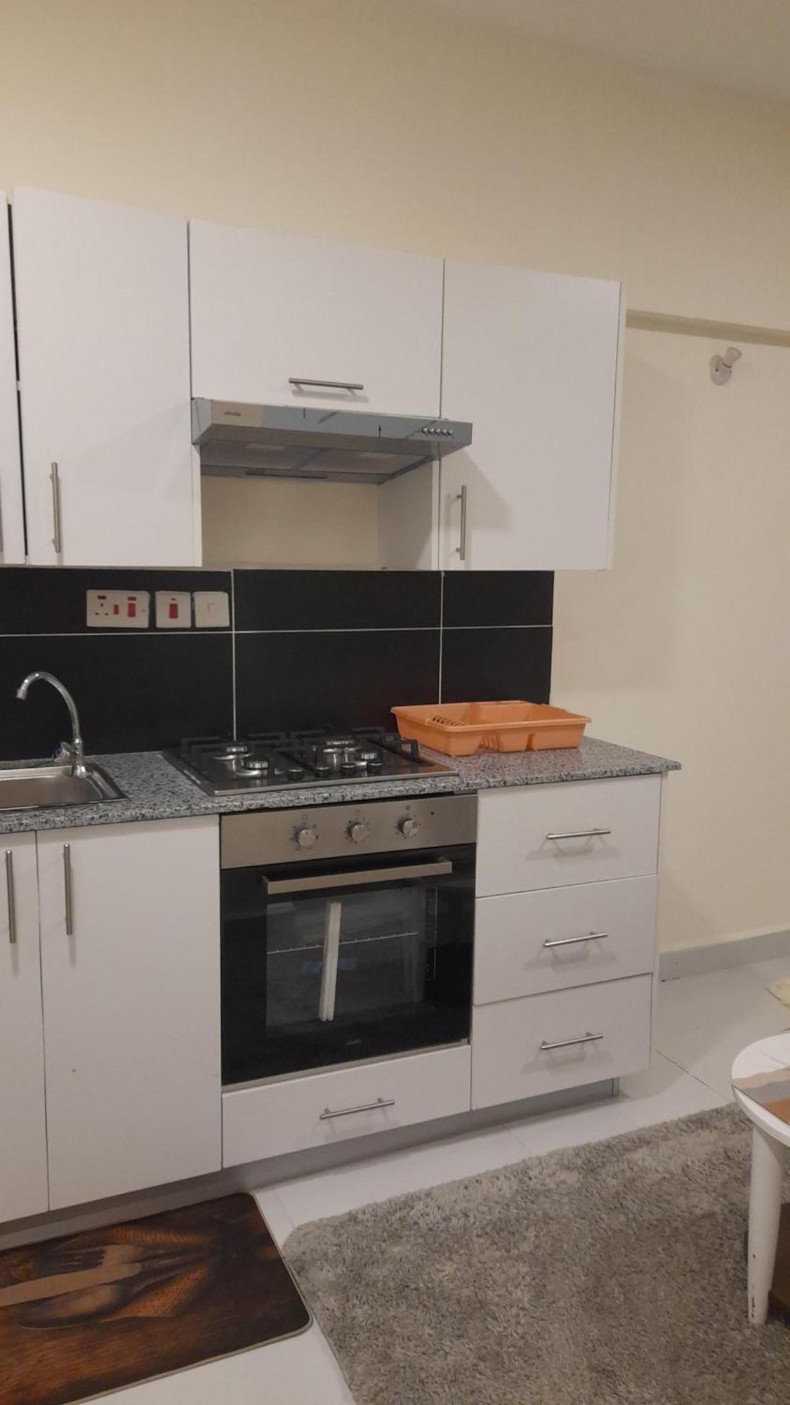 Apartment Easy Homes *