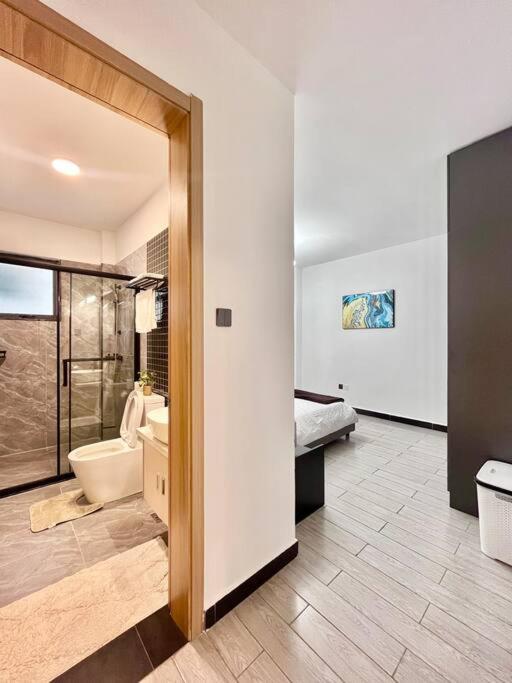 Two Bedroom In Kilimani,yaya Centre Apartment