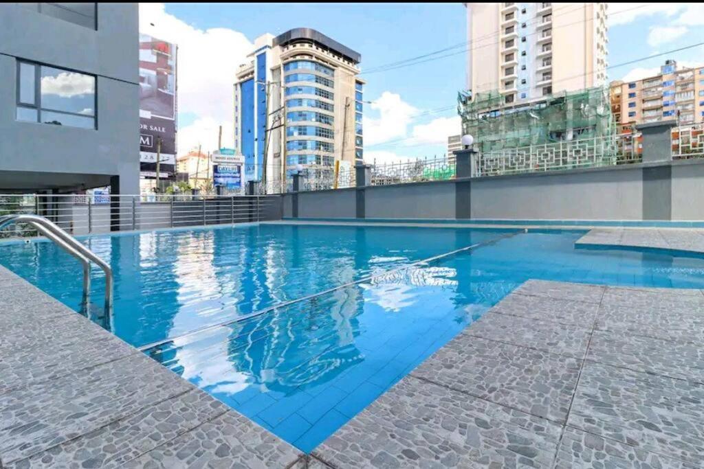 Two Bedroom In Kilimani,yaya Centre Apartment Nairobi