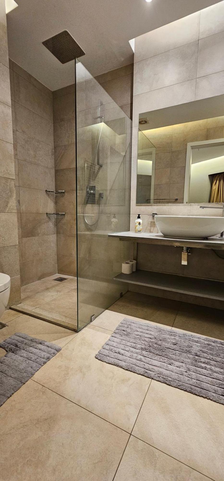 Serenity - Breathtaking Views Apartment