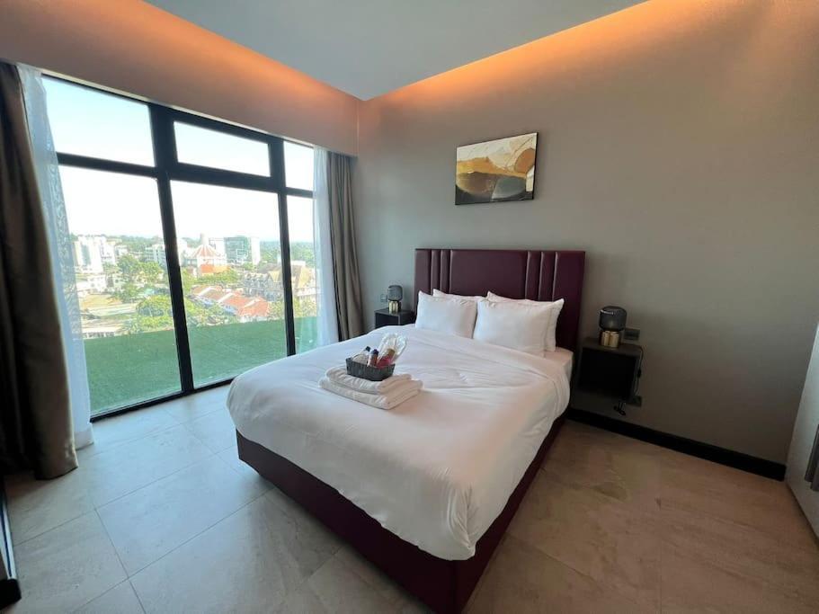 Serenity Ii - Westlands, *