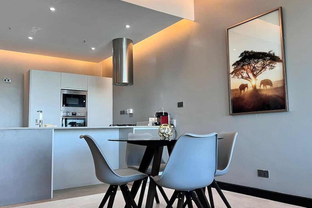 Serenity Ii - Westlands,